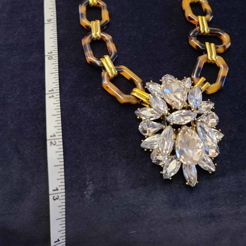 Tortoise Statement Necklace - Picture 3 of 3